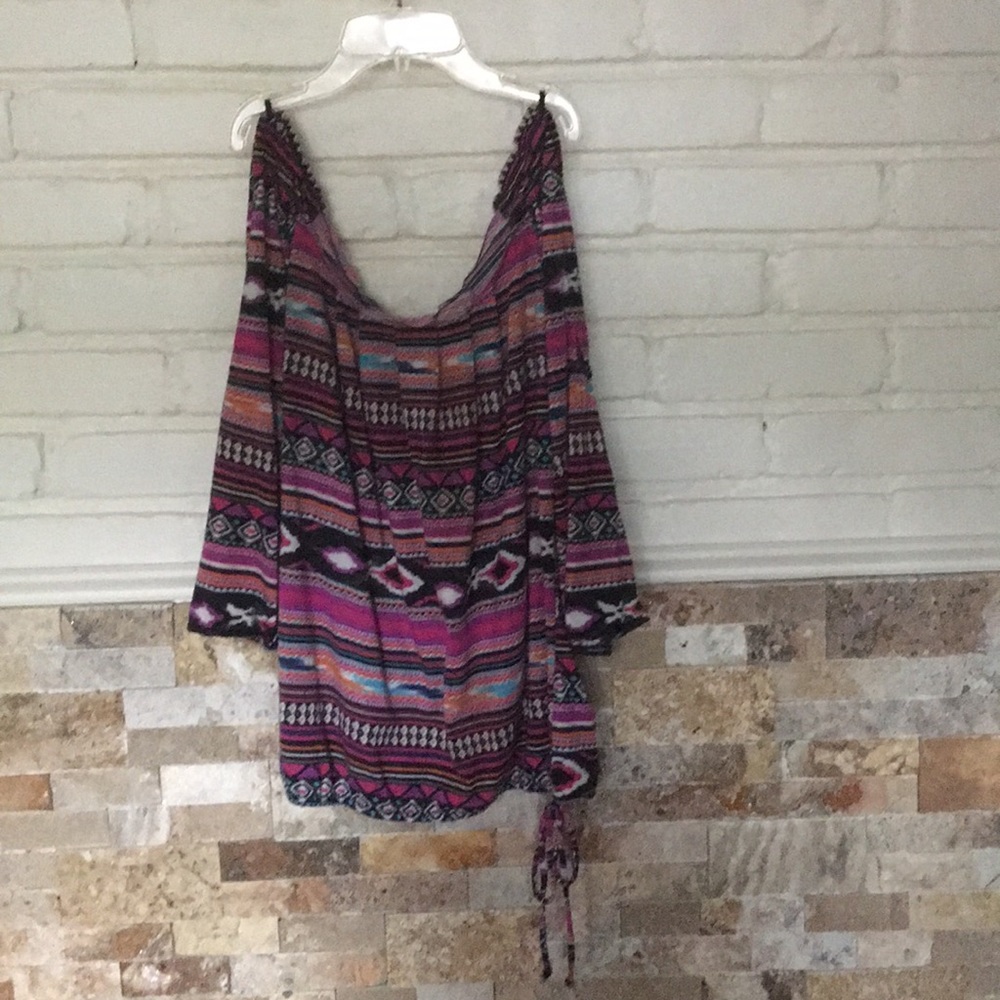 Tribal print shoulder revealing top